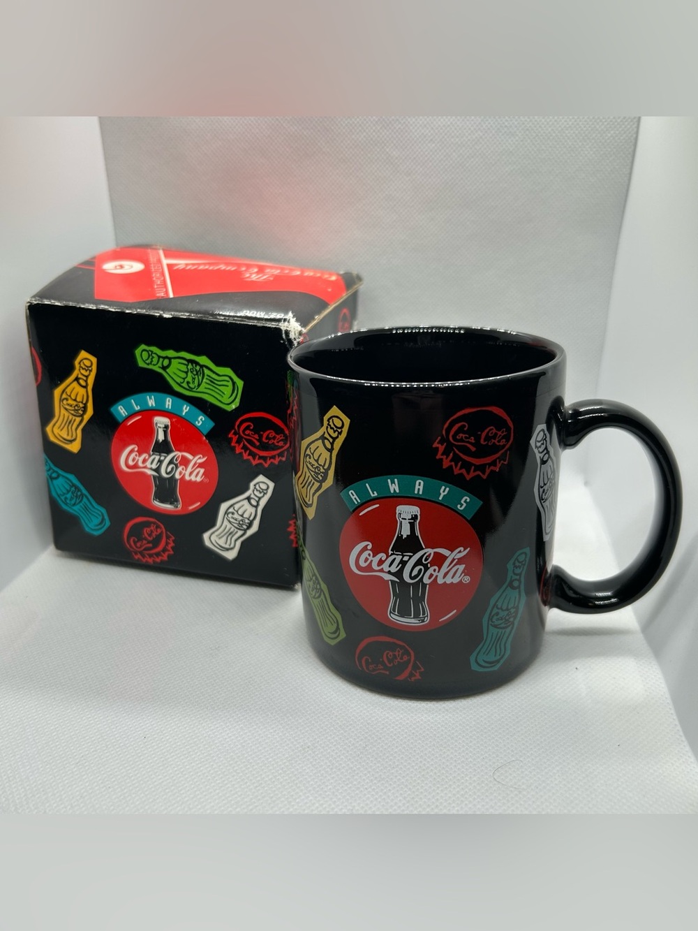 Vintage 1993 Always Coca Cola Black Bottle & Caps Ceramic Coffee Mug & Box Dakin